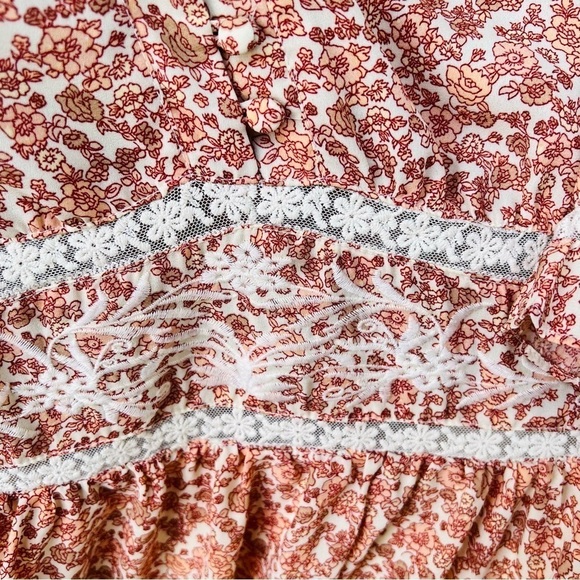 Chelsea & Violet Floral Lace Empire Waist Babydoll Swifty Dress SIZE LARGE NWT - Picture 3 of 8